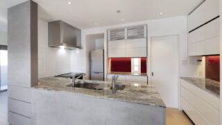 薄塗りモルタル | 京都マンション・住宅・キッチン立ち上がり